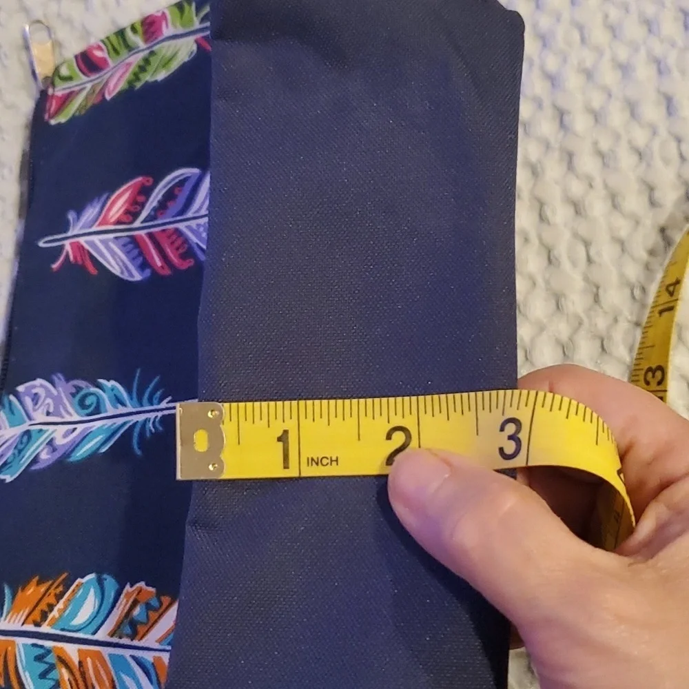 N Gil makeup bag (37)